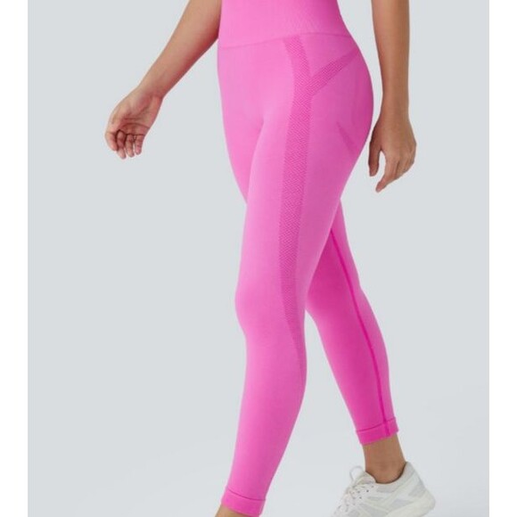 Halara Gray Seamless Flow HW Scrunch Ruched Butt Textured Yoga Leggings LARGE - Picture 3 of 11